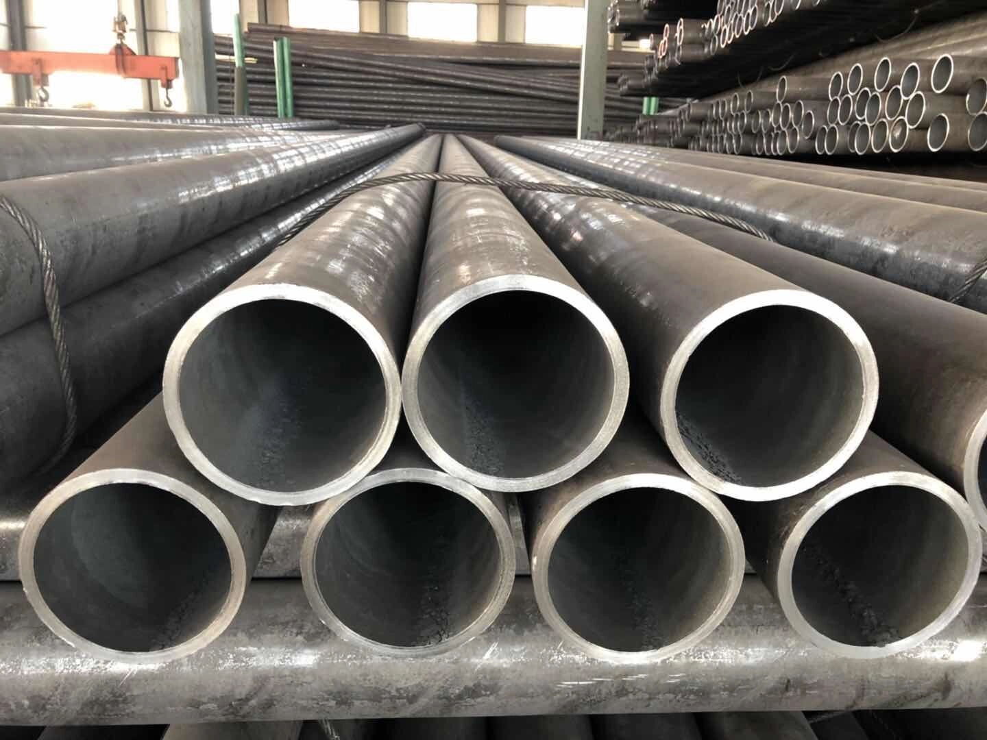 Carbon Steel Seamless Pipe,  4.0 inches Diameter, Schedule 80, Grade A106 or A53 Grade B, 6.0 Meter Length