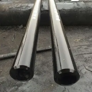 ASTM A671 CC65 CL22 EFW Low Temperature Pipe SCH 20 4 Inch Painting