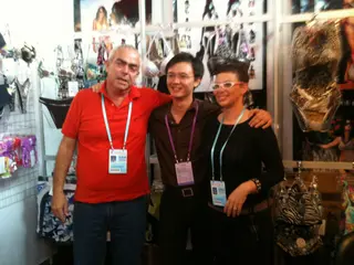MZ Garment Company Successfully Cooperated with I Play Inc