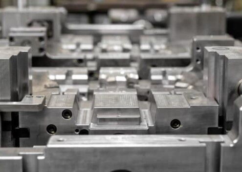 Aluminum Alloy Casting Processes: Gravity vs. Die Casting