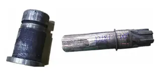 Diagram of valve stem twisting and bottom shaft strain