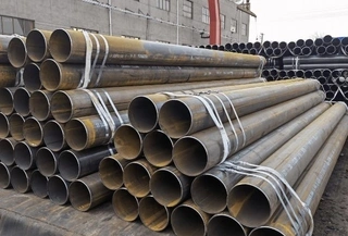 Differences Between ERW Steel Pipes and SAW Steel Pipes