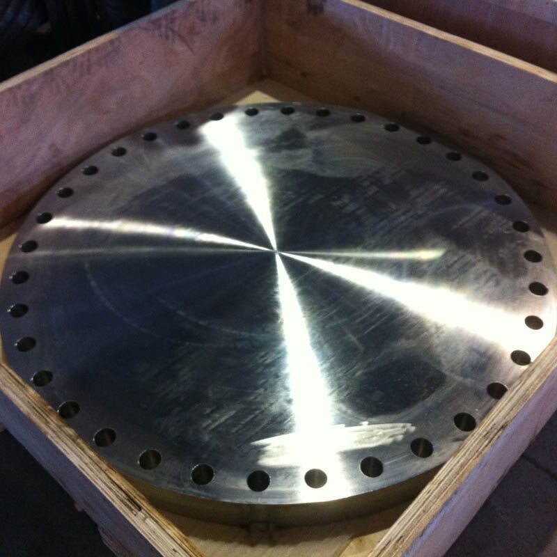 ASTM A182 F304 Blind Flange, ASME B16.47 A, 40 IN, CL150, FF