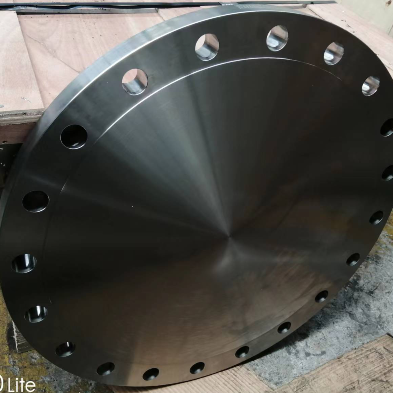 ASTM A182 F316L Blind Flange, 24 Inch, 150 LB, ANSI B16.5