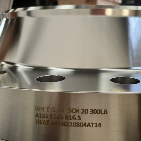 ASTM A182 F316 Weld Neck WN Flange, 20 Inch, 300 LB, SCH 20