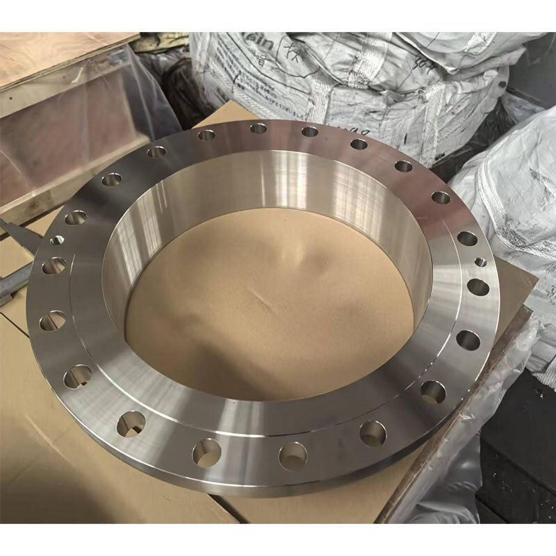 WN Flange with Jack Screw, ASTM A182 F304L, 20 IN, CL150, RF