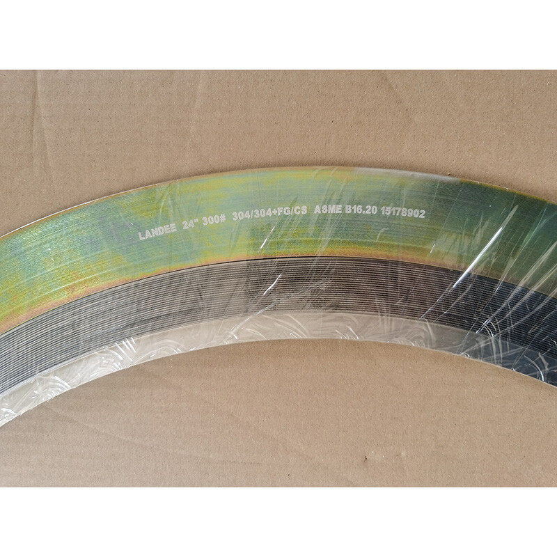 ASME B16.20 SW Gaskets, SS 304 IR, CS OR, 24 Inches, 300 LB