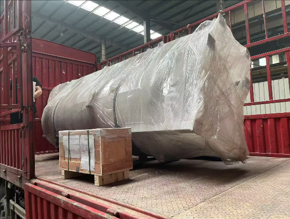 750 Gallon Water Storage Tank