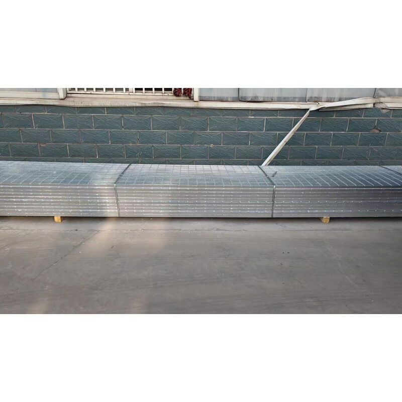 Carbon Steel Bar Grating, 36 x 240 Inch, 19-W-4, Serrated