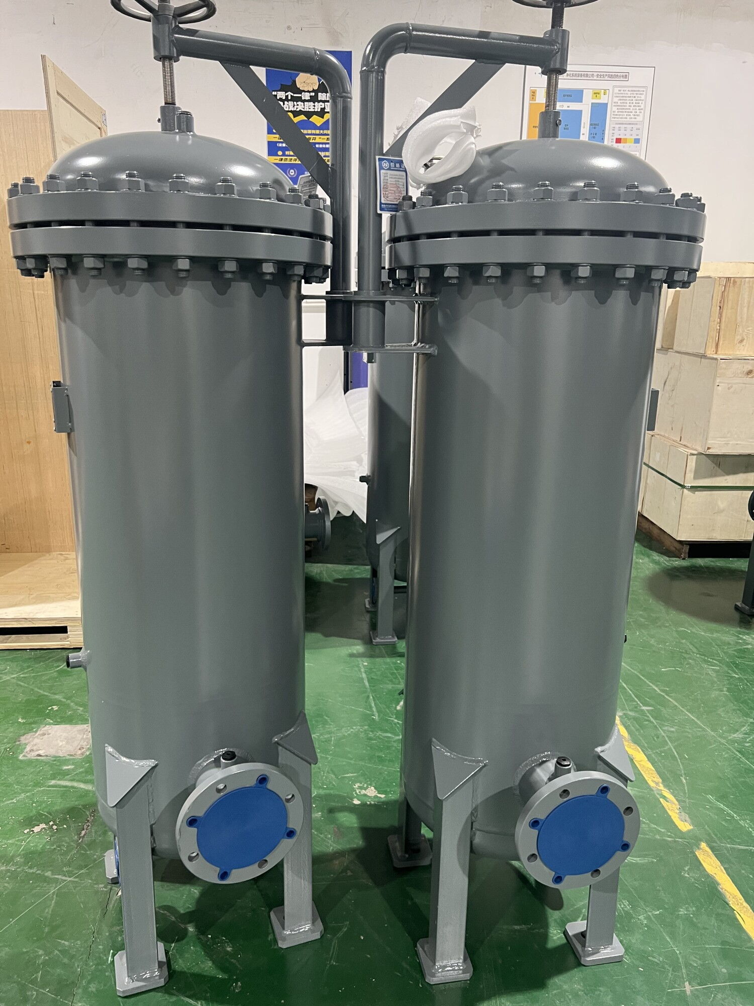 High Flow Stainless Steel 316L Multi-Cartridge Filter Housing