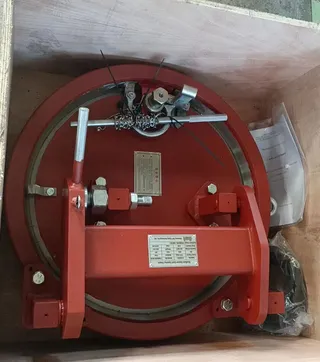 Quick Opening Closure, ASTM A105, 20 IN, CL150, Epoxy Coated