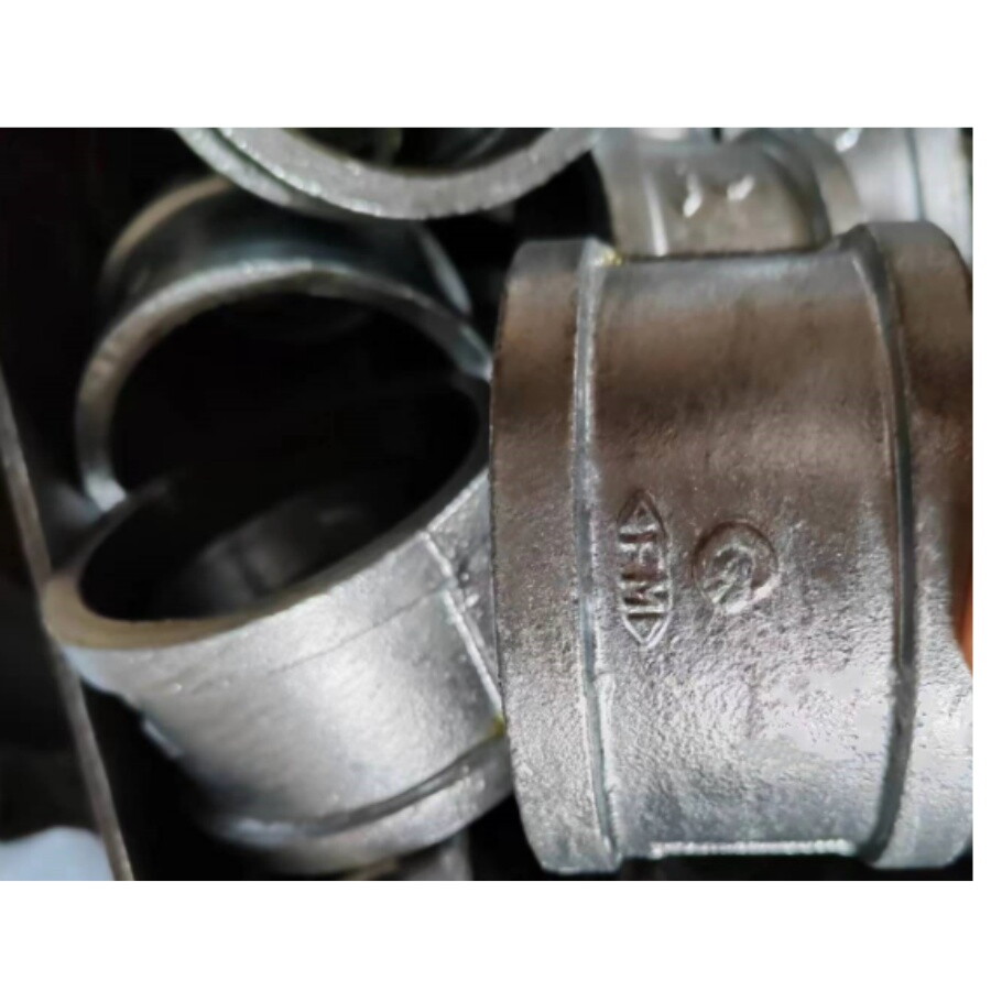 Galvanized Malleable Iron Coupling, 4 Inch, ASME B16.3, NPT