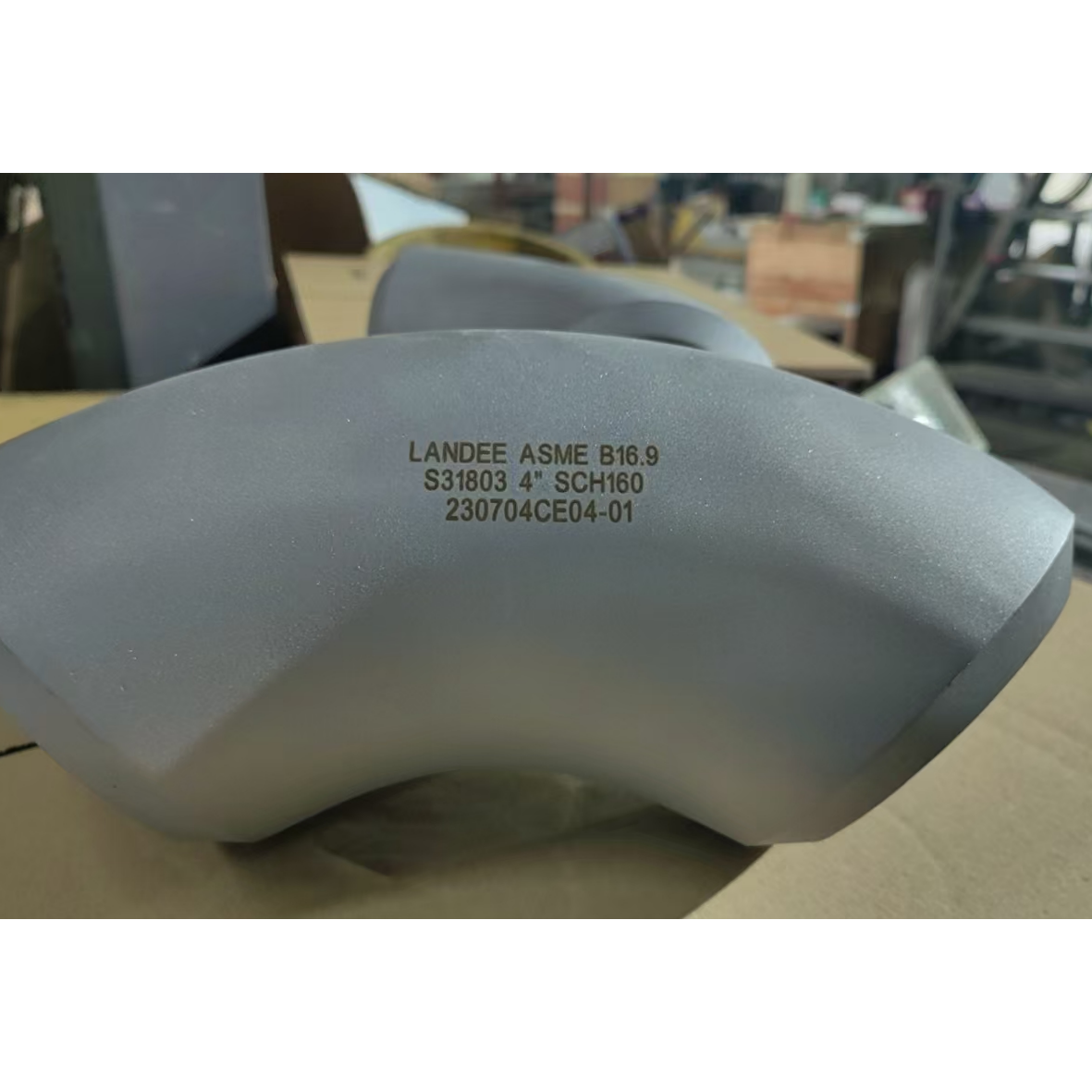 ASME B16.9 90 DEG Elbow, ASTM A815 UNS S31803, DSS, 4 Inch