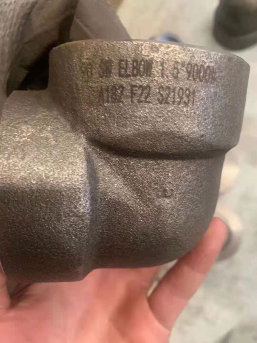 ASTM A182 F22 90 Degree Pipe Elbows