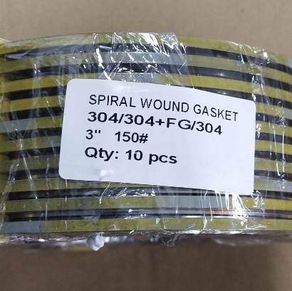 SS 304 Spiral Wound Gasket, 4 Inch, 150 LB, ASME B16.20, RF