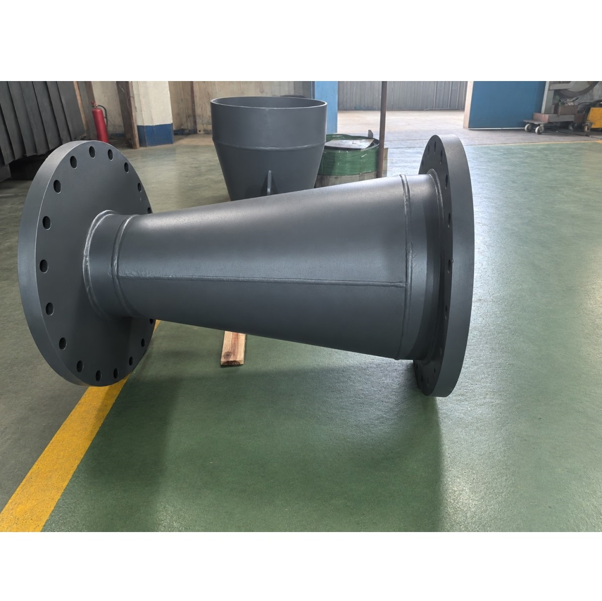 Integrated Concentric Reducer with Pipe & Flange