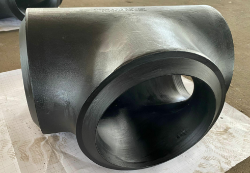 ASTM A234 WPB Equal Tees