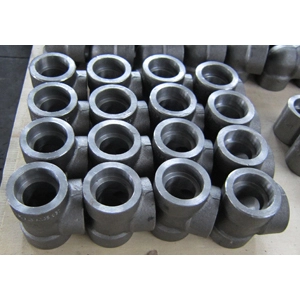 ASTM A105 Reducer Tee, ASME B16.11, 1x3/4 Inch, CL3000