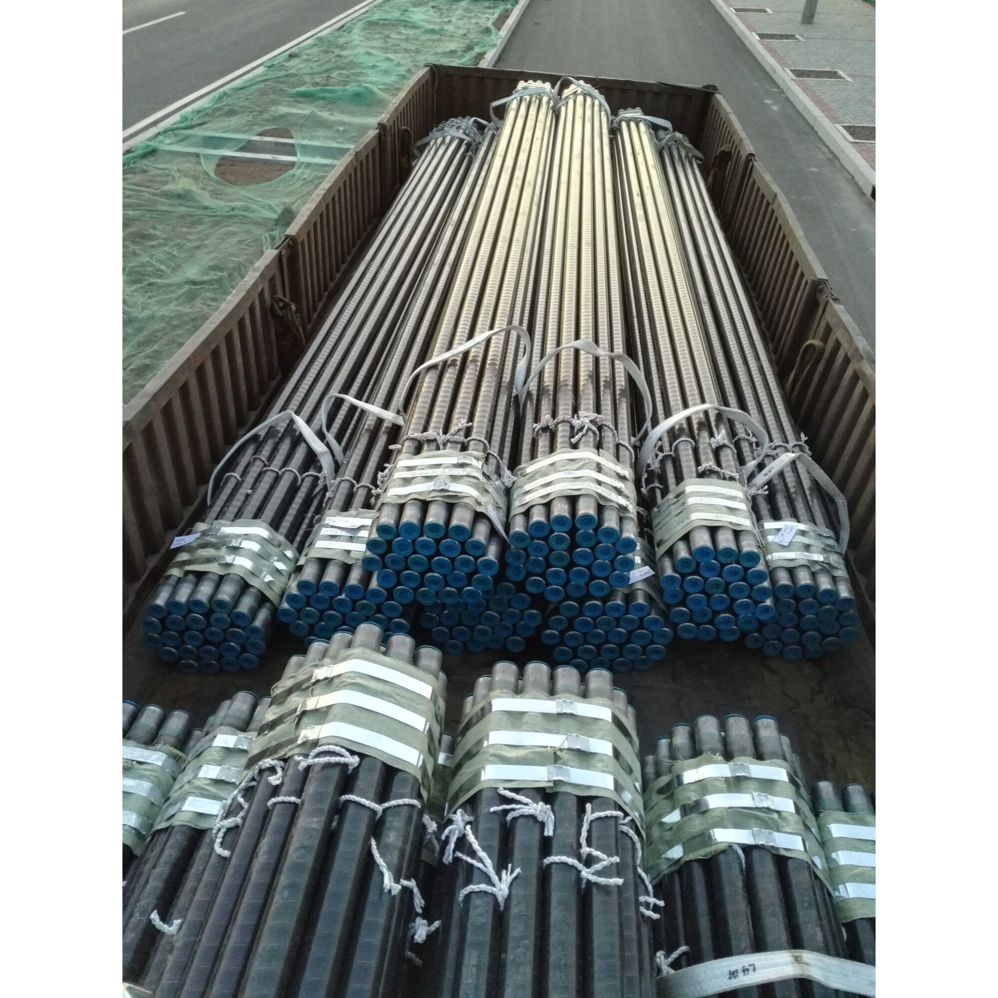3PE Coated Seamless Pipe, API 5L/ASTM A106 B, 2 IN, 5.8 Mtrs