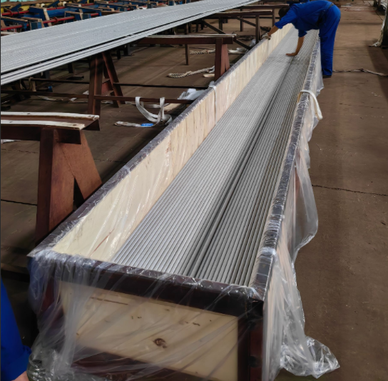 Heat Exchanger Tube Packaged in Steel + Wooden Case