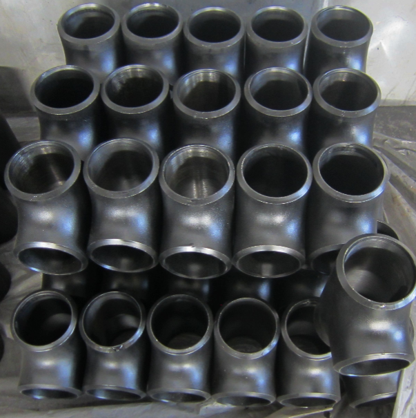 ASTM A234, A420, A860 Seamless Pipe Tee, 1/2 - 24 Inch