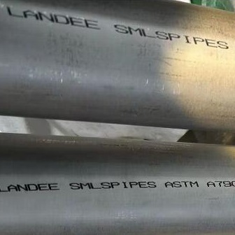 Duplex 2507 Pipe, Seamless, 4 Inch, SCH 40S, 6 Meters