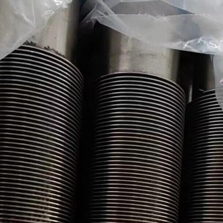 ASTM A312 TP304H Finned Pipe, SMLS, 4 Inch, SCH.40S