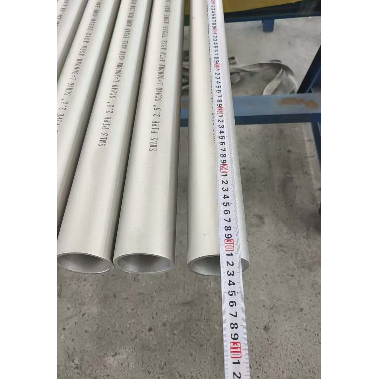 ASTM A312 TP316 Seamless Pipe, 2-1/2 Inch, ASME B36.10M