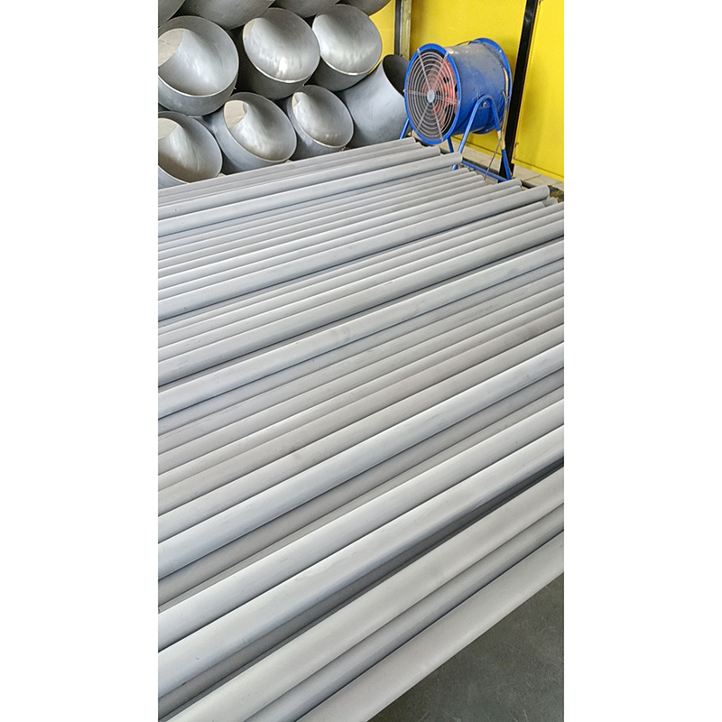 ASTM A312 TP316L Seamless Pipes, 1 IN, 3 Meters, SCH 40, PE