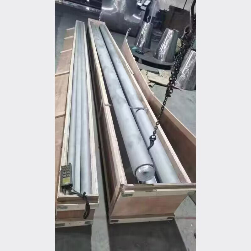 Stainless Steel Pipes Packaged in Wooden Case for Export