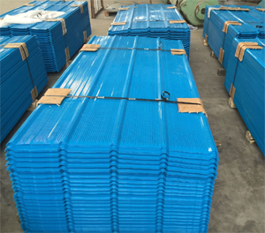 Galvanized Steel Sandwich Roof, Thickness 3 MM