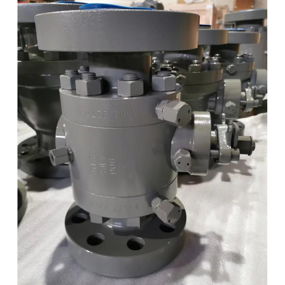 Double Bleed & Purge Ball Valve, API 6D, A105, 2 Inch, CL900