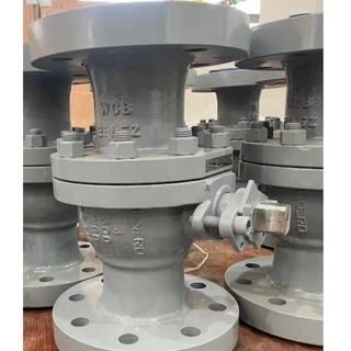 2-PC Floating Ball Valve, ASTM A216 WCB, 4 Inch, 600 LB, API 6D, RF