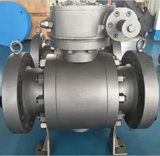 Raised Face Flanged Ball Valve, ASTM A105, 900 LB, 6 Inch