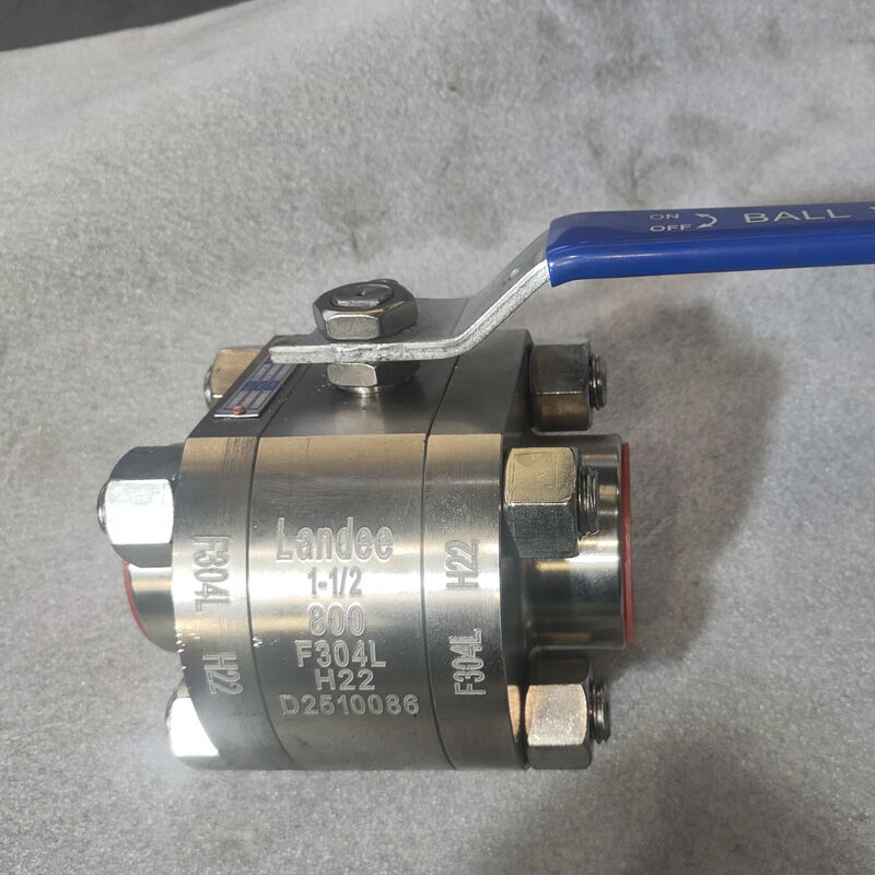 Stainless Steel Ball Valves, A182 F304L, 1-1/2 Inch, 800 LB