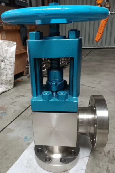 Angle Choke Valve