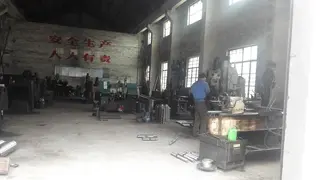 Mechanical Machine Center