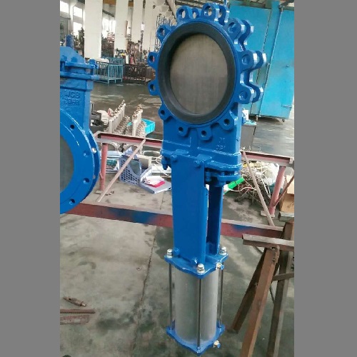 Knife Gate Valve with Pneumatic Actuator and Solenoid for Slurry Application