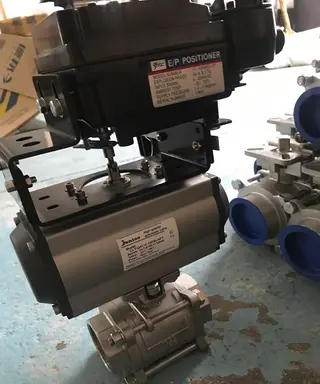 NPT ends Ball Valve with Pneumatic Actuator and Positioner to USA Client