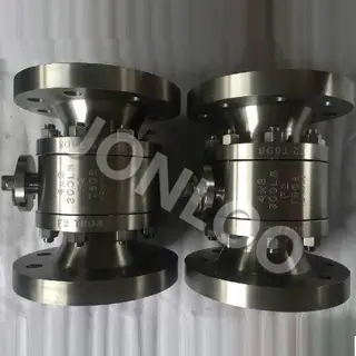 Reduced Bore Ball Valve Floating Type LF2 Material 4 inch 300 LB