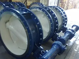 The structure of valve seat for bi-directional butterfly valve