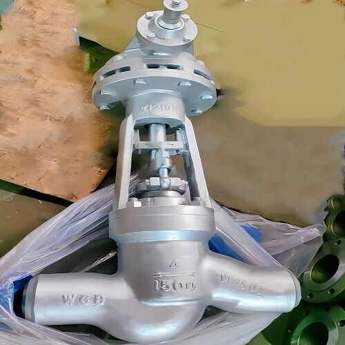 High Pressure Globe Valve 4inch 1500LB WCB