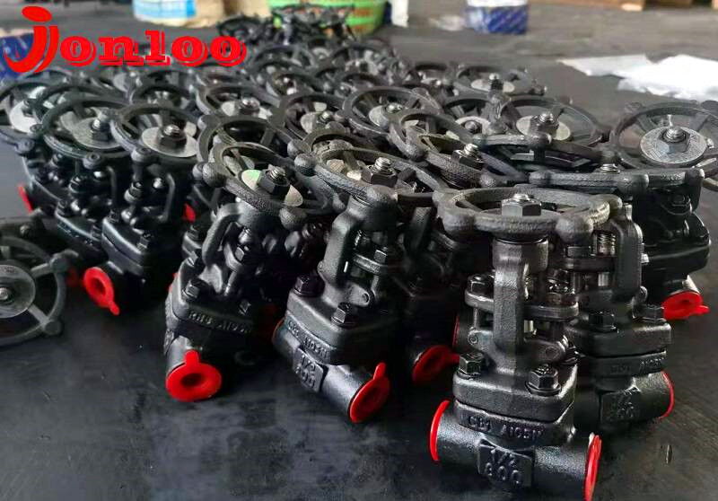 What is the difference between forged and cast steel valves?