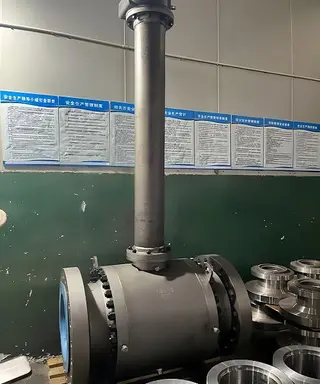 LF2 Ball Valve With Extended Stem 18x16inch 600lb API6D